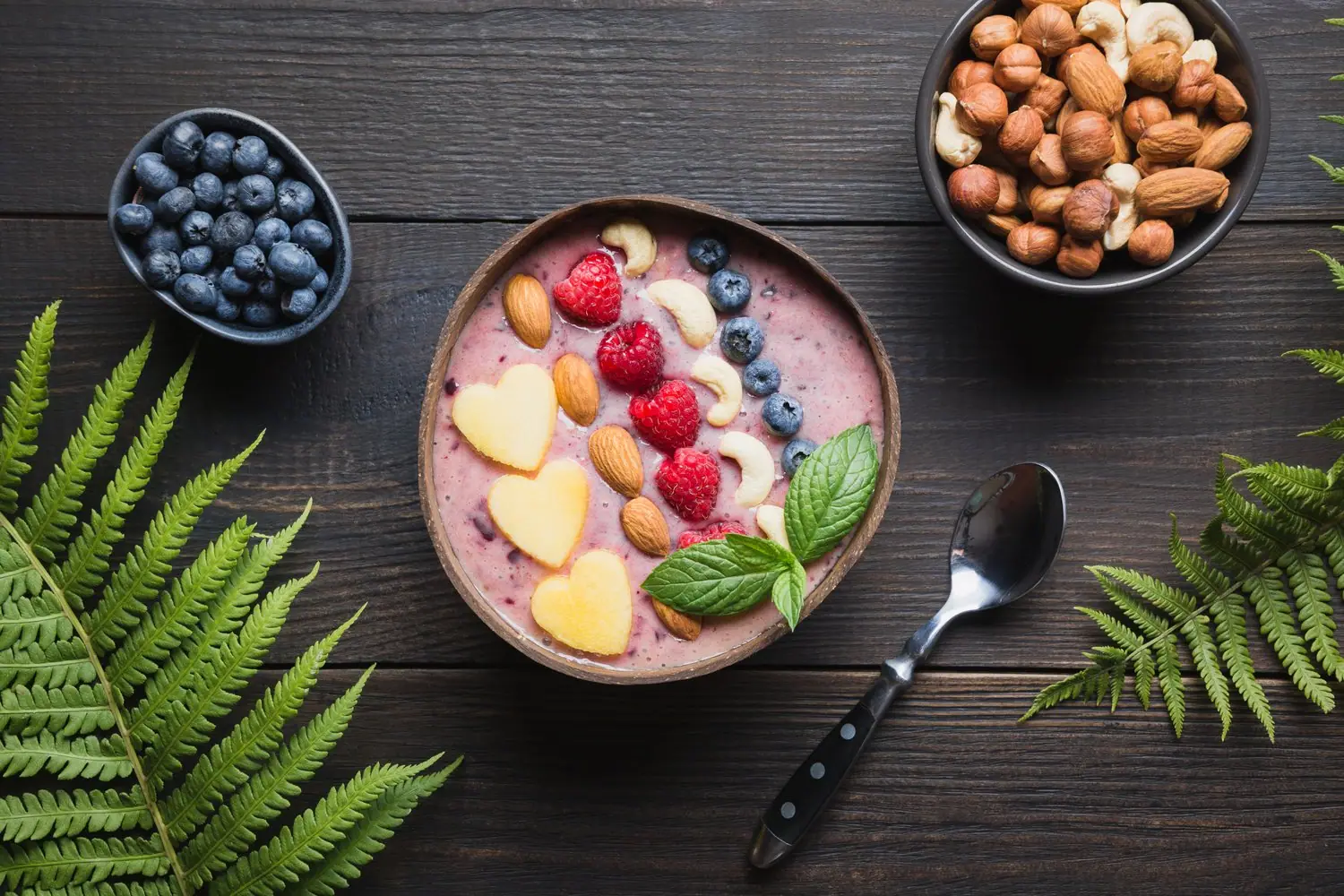 Smoothie bowl - kreatywne przepisy na zdrowe śniadanie